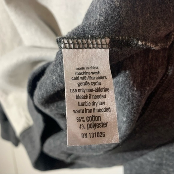 O.N.S. Color Block Crewneck Sweatshirt - Picture 3 of 8